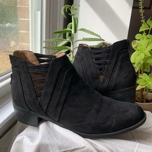 💫Black Ankle Booties💫
